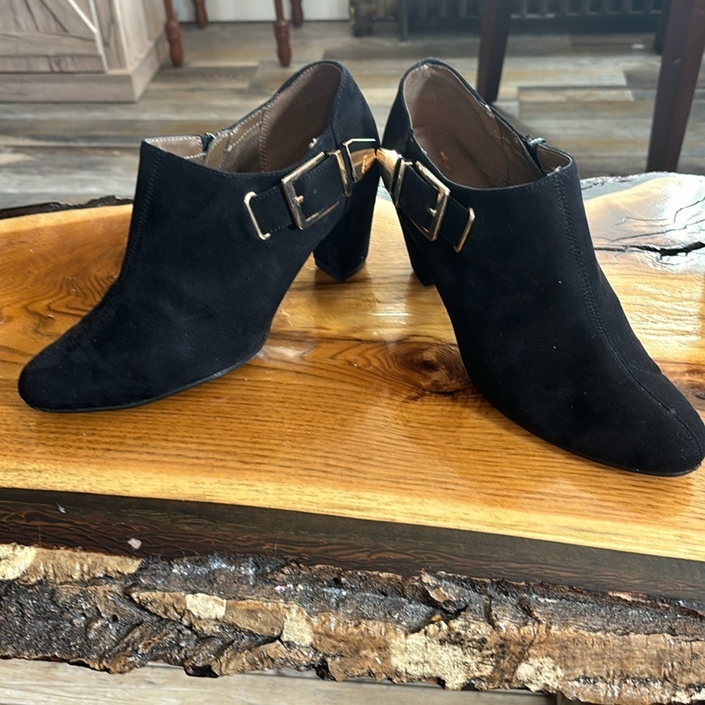 Aerosol black fabric, 3 inch heel, side zip, gold buckles, shoe/boots size 8 1/2